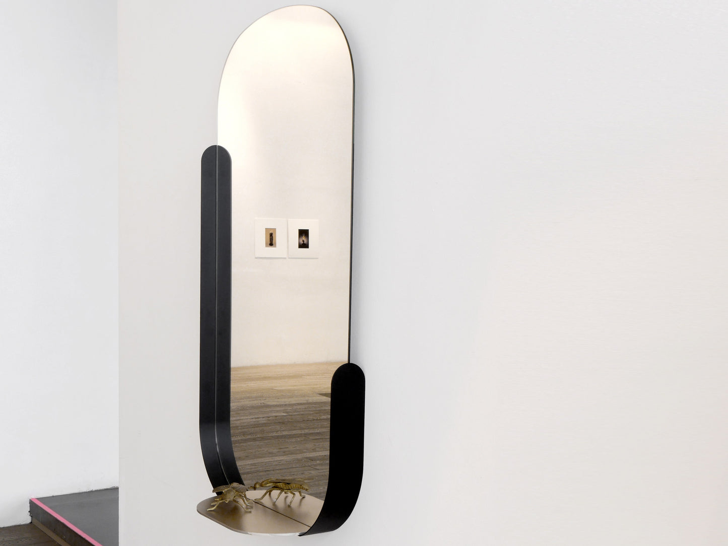 TRAY Wall Mirror