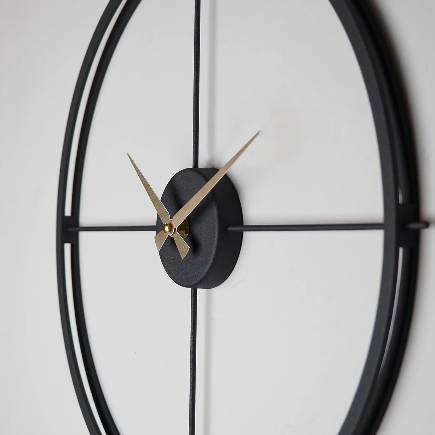 arcadia 1 metal wall clock